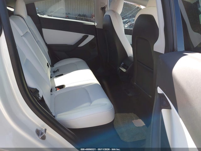 2022 Tesla Model Y Performance Dual Motor All-wheel Drive მანქანა იყიდება აუქციონზე, vin: 7SAYGDEF0NF345589, აუქციონის ნომერი: 45090321