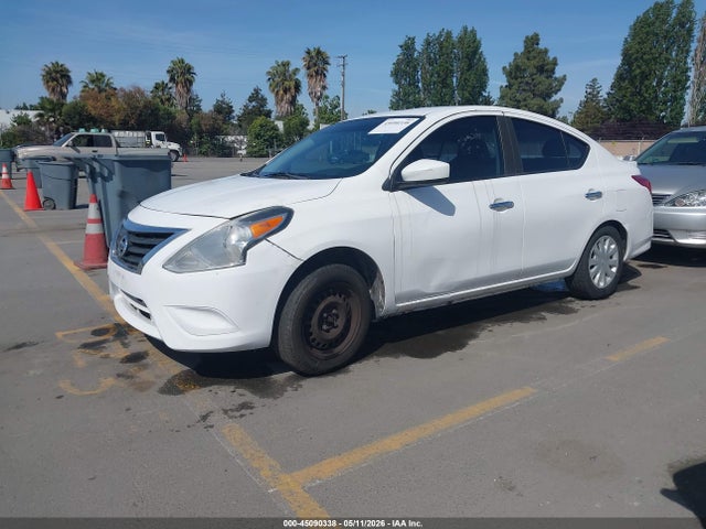 3N1CN7APXJL807488 Nissan Versa 1.6 Sv