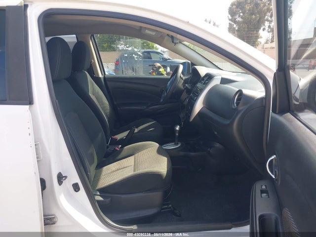 3N1CN7APXJL807488 Nissan Versa 1.6 Sv