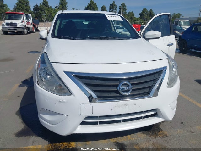 3N1CN7APXJL807488 Nissan Versa 1.6 Sv