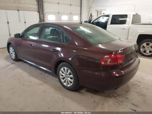 45090341 :رقم المزاد ، 1VWAP7A30DC085618 vin ، 2013 Volkswagen Passat 2.5l S مزاد بيع