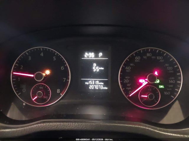 45090341 :رقم المزاد ، 1VWAP7A30DC085618 vin ، 2013 Volkswagen Passat 2.5l S مزاد بيع