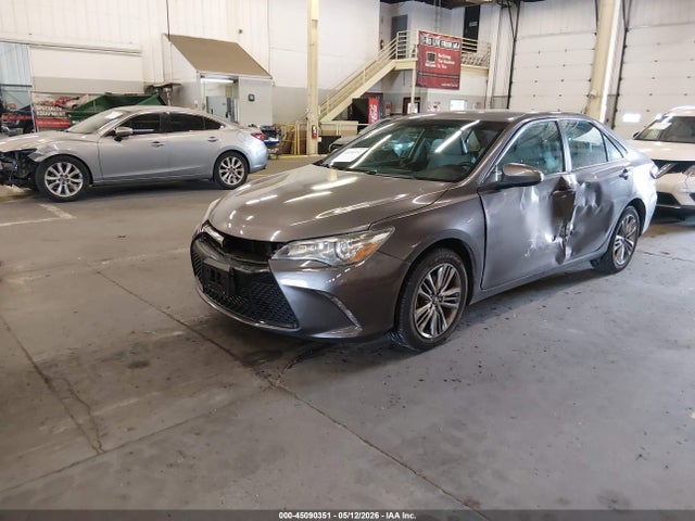 Toyota CAMRY SE 2017 4T1BF1FK5HU270458 Image 2