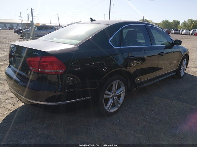 45090355 :رقم المزاد ، 1VWCN7A33EC058882 vin ، 2014 Volkswagen Passat 2.0l Tdi Sel Premium مزاد بيع