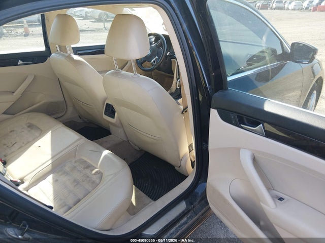 45090355 :رقم المزاد ، 1VWCN7A33EC058882 vin ، 2014 Volkswagen Passat 2.0l Tdi Sel Premium مزاد بيع