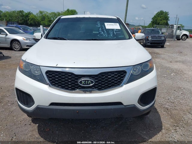 2011 Kia Sorento Lx მანქანა იყიდება აუქციონზე, vin: 5XYKTCA14BG022105, აუქციონის ნომერი: 45090399