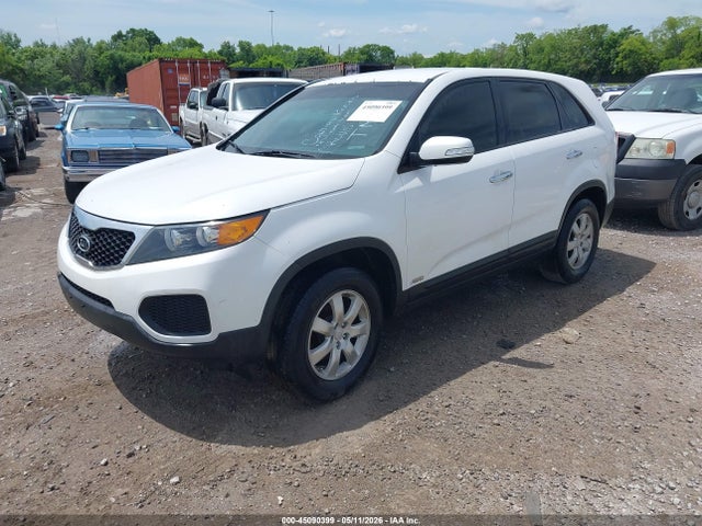 2011 Kia Sorento Lx მანქანა იყიდება აუქციონზე, vin: 5XYKTCA14BG022105, აუქციონის ნომერი: 45090399