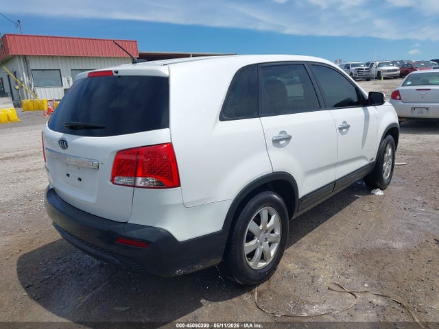 2011 Kia Sorento Lx მანქანა იყიდება აუქციონზე, vin: 5XYKTCA14BG022105, აუქციონის ნომერი: 45090399