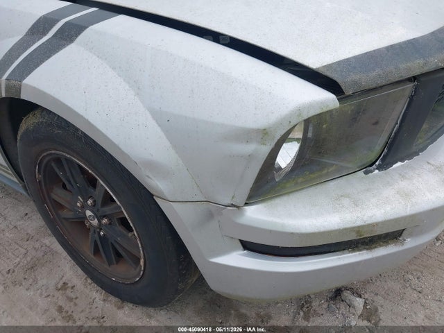 45090418 :رقم المزاد ، 1ZVFT80N775251619 vin ، 2007 Ford Mustang V6 Deluxe/v6 Premium مزاد بيع