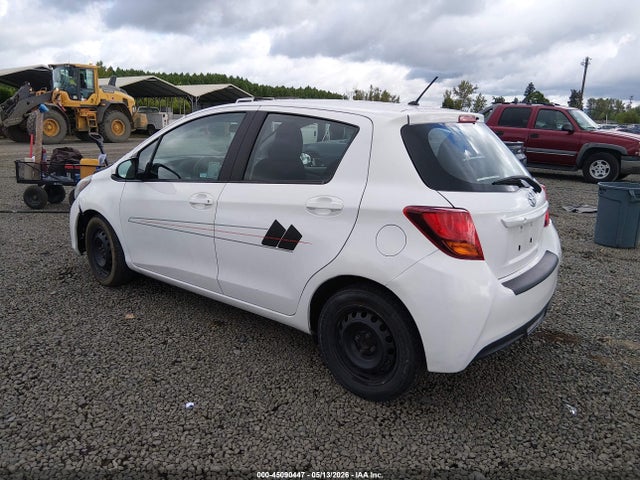 Toyota YARIS L 2015 VNKKTUD3XFA041421 Image 3