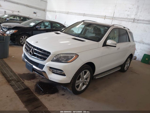 45090452 :رقم المزاد ، 4JGDA5HB8EA382776 vin ، 2014 Mercedes-benz Ml 350 4matic مزاد بيع