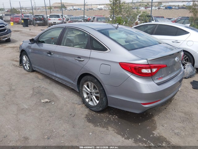 Hyundai SONATA SE 2016 5NPE24AF7GH381045 Image 3