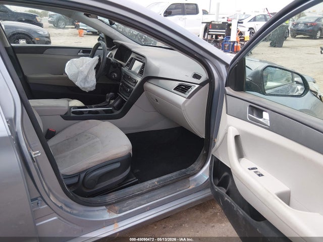 Hyundai SONATA SE 2016 5NPE24AF7GH381045 Image 5