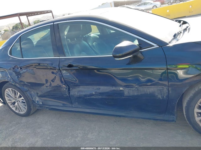 4T1B11HKXKU771221 Toyota CAMRY XLE