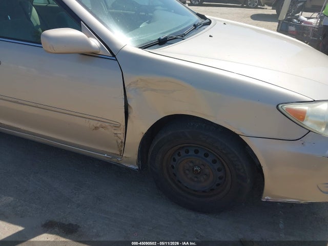 45090502 :رقم المزاد ، 4T1BE32K95U032628 vin ، 2005 Toyota Camry Le مزاد بيع