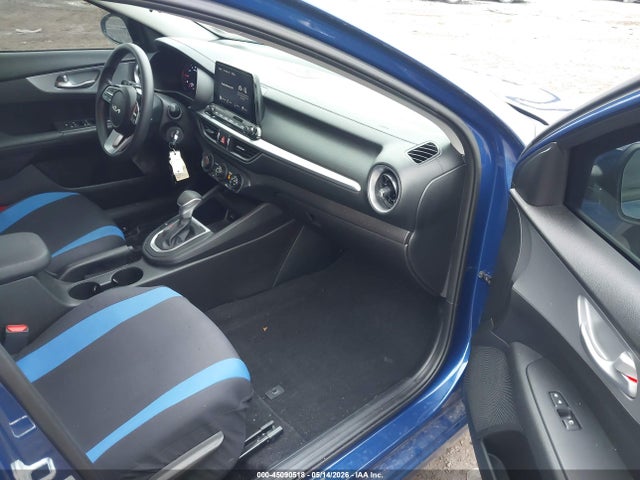 45090518 :رقم المزاد ، 3KPF24AD7PE626871 vin ، 2023 Kia Forte Lxs مزاد بيع