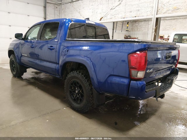 45090521 :رقم المزاد ، 3TMCZ5AN5NM485797 vin ، 2022 Toyota Tacoma Sr5 V6 مزاد بيع
