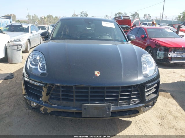 Porsche Macan Sport Edition 2018 WP1AA2A59JLB15654 Image 13