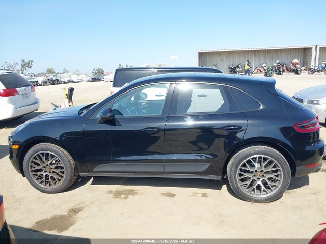 Porsche Macan Sport Edition 2018 WP1AA2A59JLB15654 Image 15