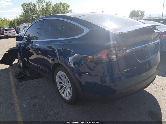 Tesla Model X 100d/75d/90d 2017 5YJXCBE26HF048269 Image 3