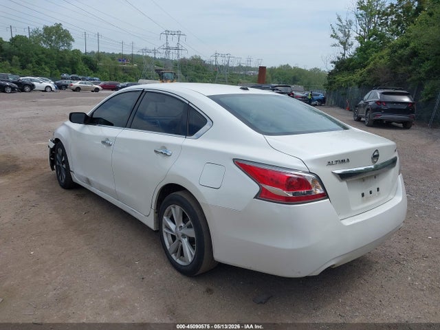 Aukcja sprzedaży 2015 Nissan Altima 2.5 Sv, vin: 1N4AL3AP2FC136104, numer aukcji: 45090575