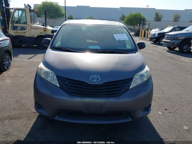 2013 Toyota Sienna L V6 7 Passenger მანქანა იყიდება აუქციონზე, vin: 5TDZK3DC1DS383733, აუქციონის ნომერი: 45090584