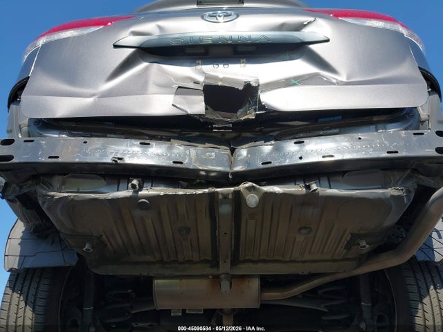2013 Toyota Sienna L V6 7 Passenger მანქანა იყიდება აუქციონზე, vin: 5TDZK3DC1DS383733, აუქციონის ნომერი: 45090584