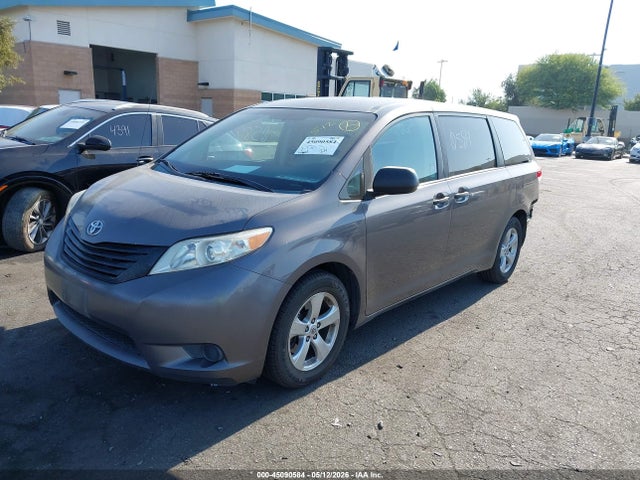 2013 Toyota Sienna L V6 7 Passenger მანქანა იყიდება აუქციონზე, vin: 5TDZK3DC1DS383733, აუქციონის ნომერი: 45090584