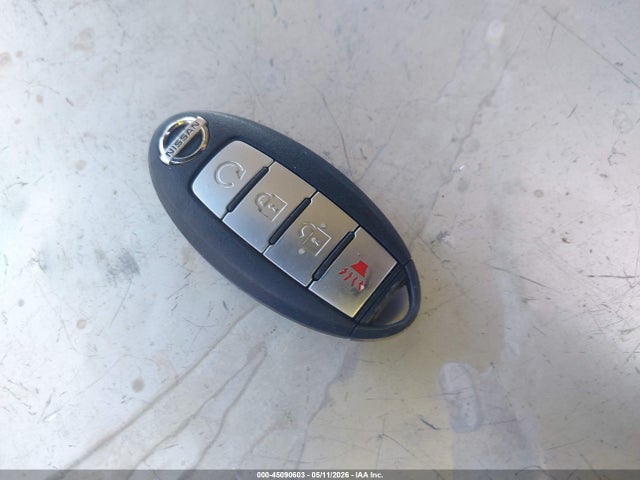 2017 Nissan Pathfinder Sv მანქანა იყიდება აუქციონზე, vin: 5N1DR2MN0HC621821, აუქციონის ნომერი: 45090603