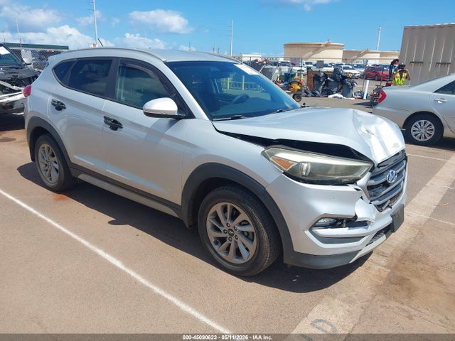 Продаж на аукціоні авто 2017 Hyundai Tucson Eco, vin: KM8J33A28HU475537, номер лоту: 45090623