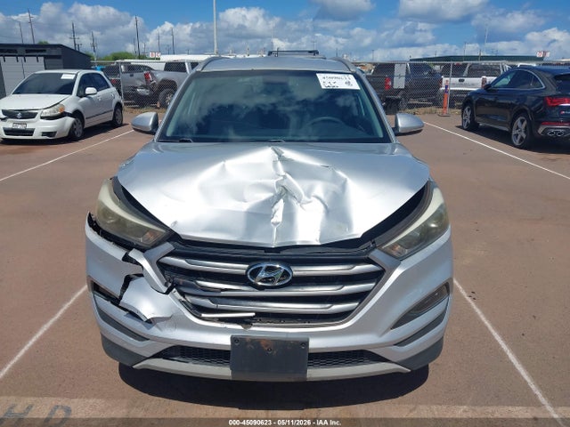 Продаж на аукціоні авто 2017 Hyundai Tucson Eco, vin: KM8J33A28HU475537, номер лоту: 45090623