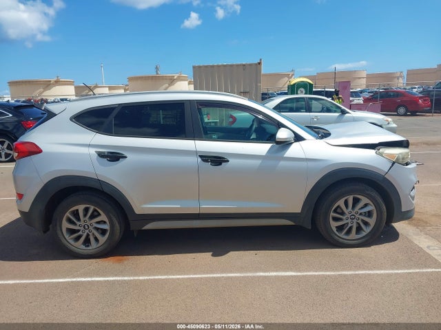 Продаж на аукціоні авто 2017 Hyundai Tucson Eco, vin: KM8J33A28HU475537, номер лоту: 45090623