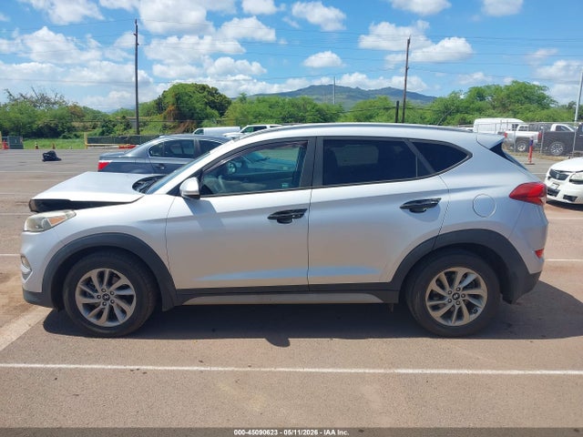 Продаж на аукціоні авто 2017 Hyundai Tucson Eco, vin: KM8J33A28HU475537, номер лоту: 45090623