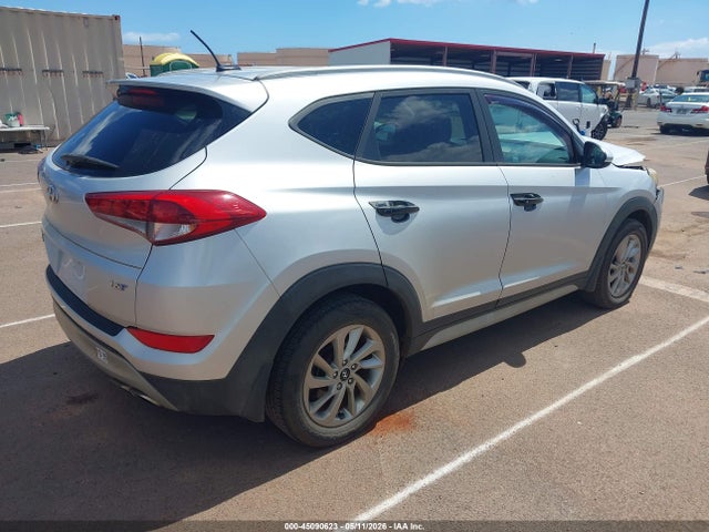 Продаж на аукціоні авто 2017 Hyundai Tucson Eco, vin: KM8J33A28HU475537, номер лоту: 45090623