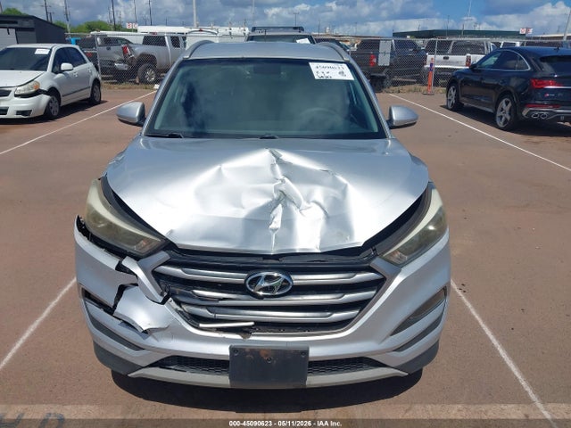 Продаж на аукціоні авто 2017 Hyundai Tucson Eco, vin: KM8J33A28HU475537, номер лоту: 45090623