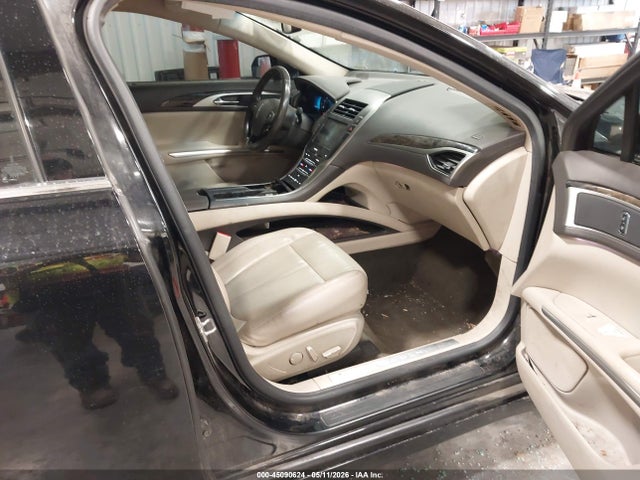 45090624 :رقم المزاد ، 3LN6L2LU7GR633337 vin ، 2016 Lincoln Mkz Hybrid مزاد بيع