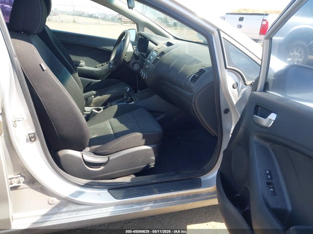 Aukcja sprzedaży 2017 Kia Forte Lx, vin: KNAFK5A82H5705349, numer aukcji: 45090629
