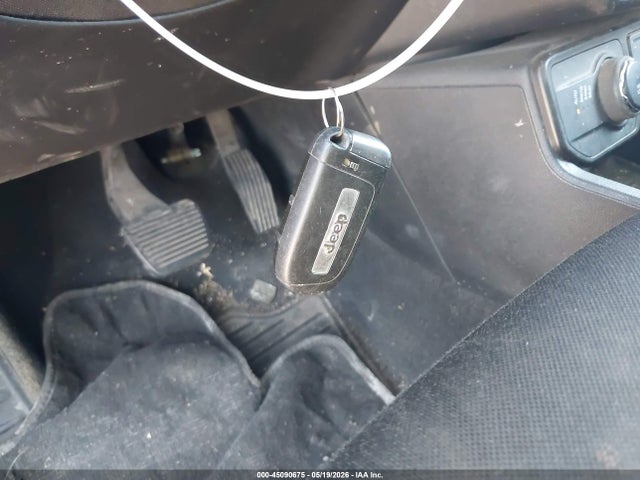 2019 Jeep Renegade Latitude 4x4 მანქანა იყიდება აუქციონზე, vin: ZACNJBBBXKPK81750, აუქციონის ნომერი: 45090675