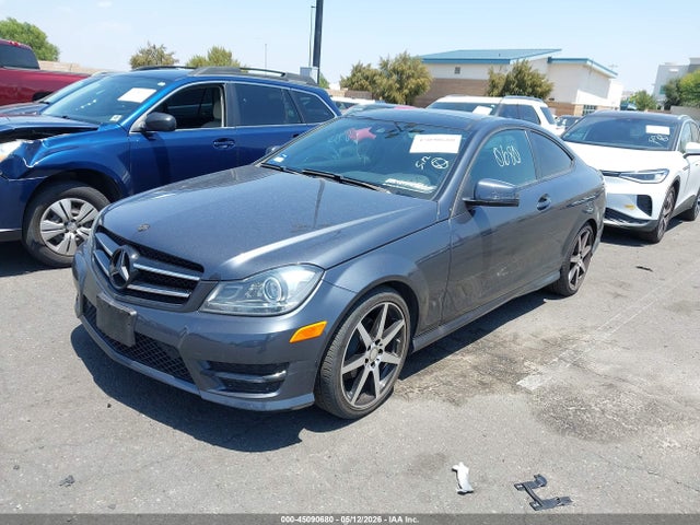 WDDGJ4HB7FG375544 Mercedes-Benz C 250