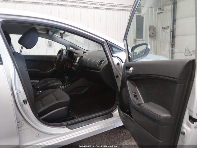 3KPFL4A70JE255759 KIA FORTE LX