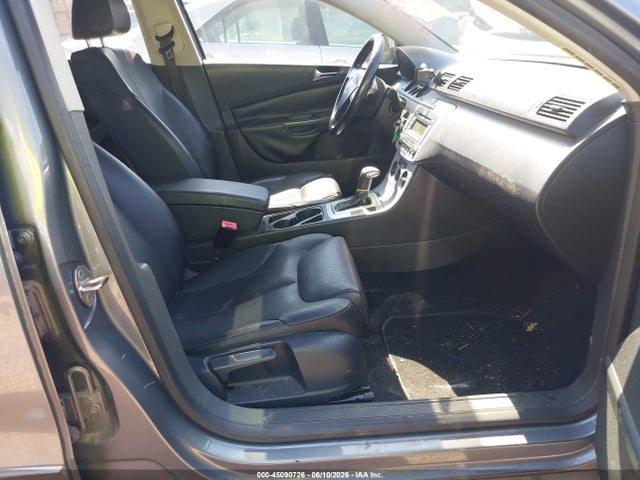 Продажа на аукционе авто 2008 Volkswagen Passat Komfort, vin: WVWAK73C78E160565, номер лота: 45090726
