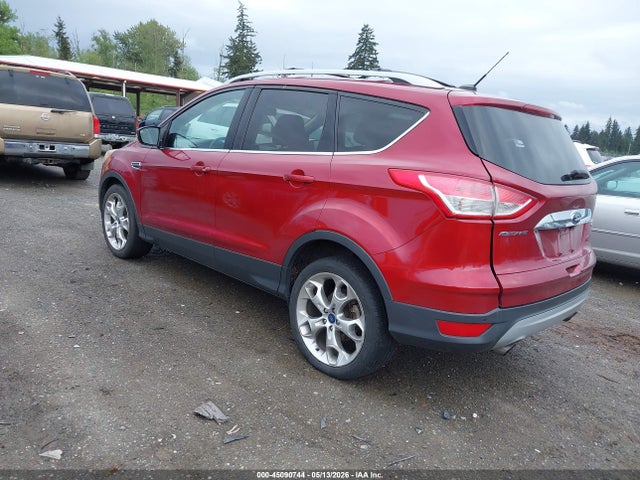 45090744 :رقم المزاد ، 1FMCU9JX7EUB48319 vin ، 2014 Ford Escape Titanium مزاد بيع