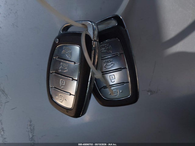 2018 Hyundai Tucson Value მანქანა იყიდება აუქციონზე, vin: KM8J3CA27JU708913, აუქციონის ნომერი: 45090753