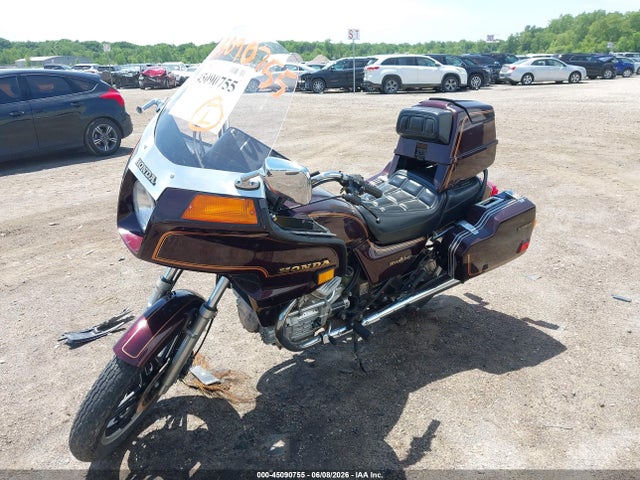 Продаж на аукціоні авто 1982 Honda Gl500 I, vin: JH2PC0212CM110368, номер лоту: 45090755