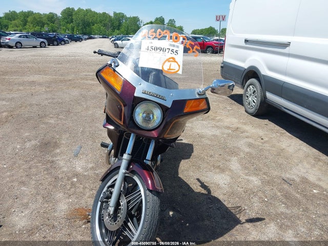 Продаж на аукціоні авто 1982 Honda Gl500 I, vin: JH2PC0212CM110368, номер лоту: 45090755