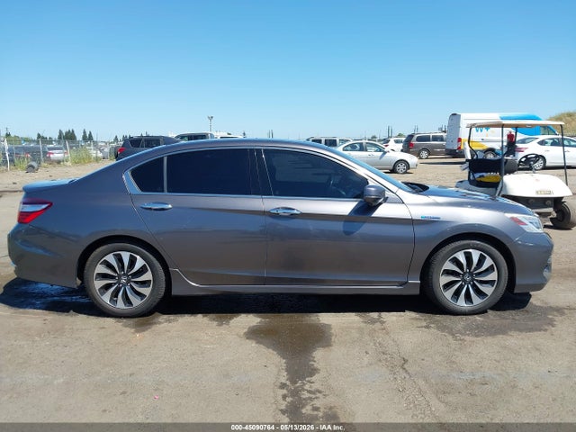 Продажа на аукционе авто 2017 Honda Accord Hybrid Touring, vin: JHMCR6F73HC027423, номер лота: 45090764
