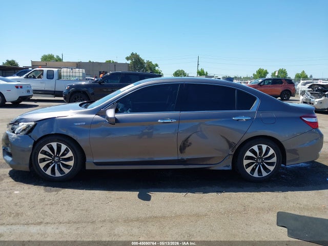 Продажа на аукционе авто 2017 Honda Accord Hybrid Touring, vin: JHMCR6F73HC027423, номер лота: 45090764