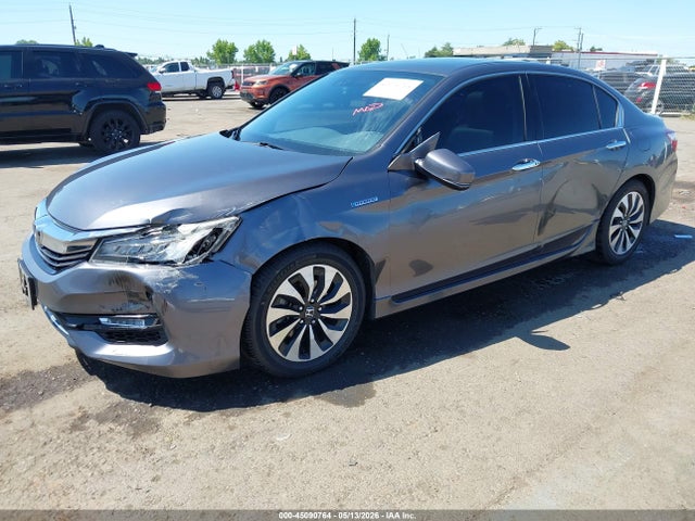 Продажа на аукционе авто 2017 Honda Accord Hybrid Touring, vin: JHMCR6F73HC027423, номер лота: 45090764