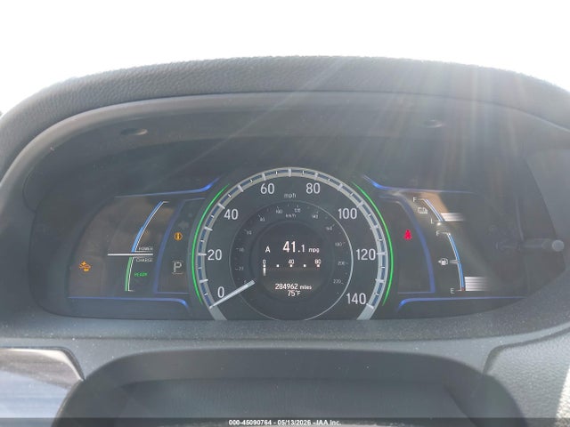 Продажа на аукционе авто 2017 Honda Accord Hybrid Touring, vin: JHMCR6F73HC027423, номер лота: 45090764