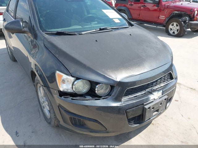 Chevrolet Sonic Lt Auto 2016 1G1JC5SH1G4132336 Image 6